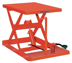 Light-Duty-Manual-Scissor-Lift-1.png